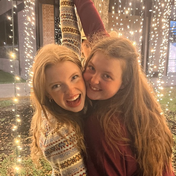 ari_warren